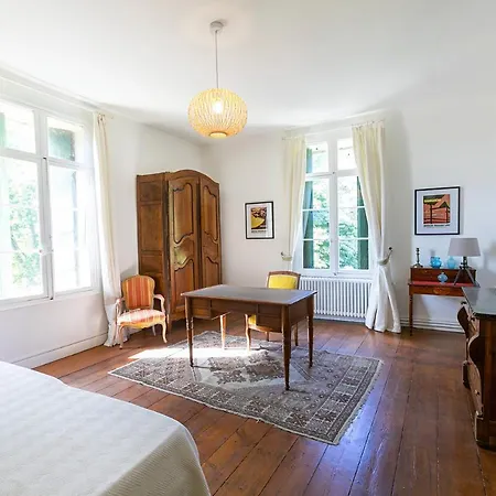 Chateau De Sau Отель